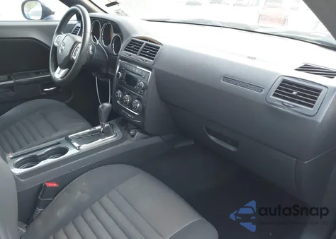 2014 Dodge Challenger Sxt z USA, uszkodzony, nr VIN 2C3CDYAG8EH100558